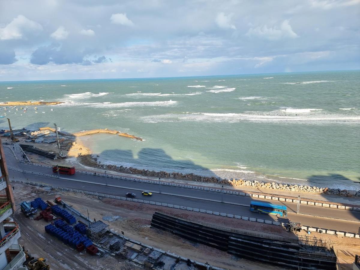 Panoramic Sea View Zamzm Flat Miami Family شقة فندقية زمزم بانورما بشاطئ ميامي - الاسكندرية صف اول مباشر علي بحر - عائلات فقط Alexandria Luaran gambar