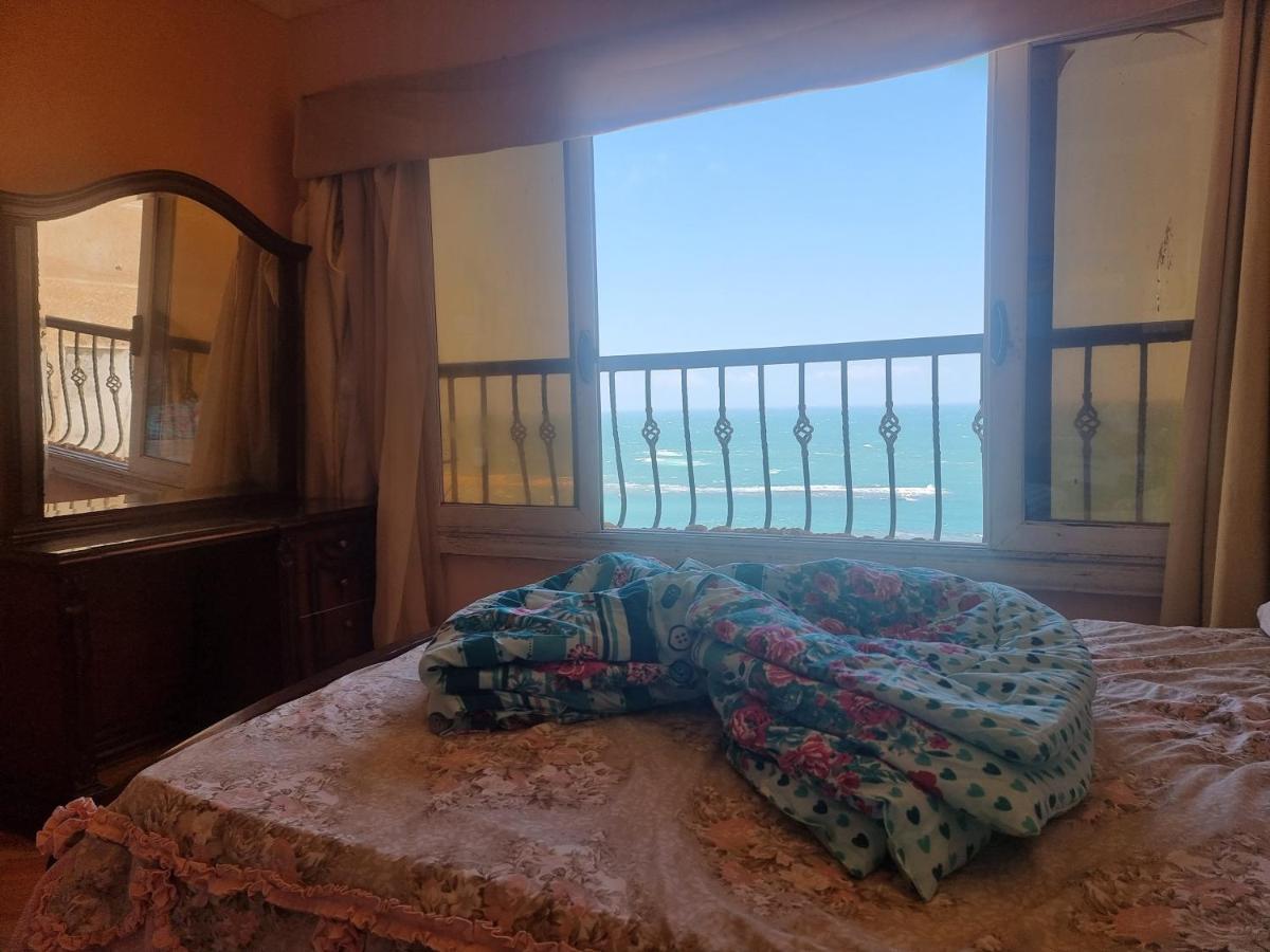 Panoramic Sea View Zamzm Flat Miami Family شقة فندقية زمزم بانورما بشاطئ ميامي - الاسكندرية صف اول مباشر علي بحر - عائلات فقط Alexandria Luaran gambar